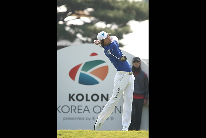 코오롱 골프팀 김대현 한국오픈 모습입니다.